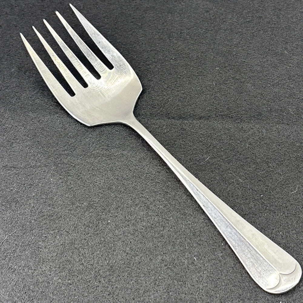Oxford Hall Old Westbury Satin Stainless Cold Meat Serving Fork 9 1/4